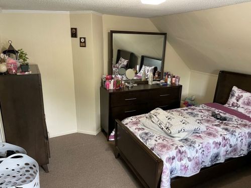 57 Maple Ave, North Andover MA 01845-3613 exterior