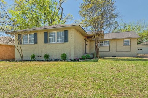 629 Classen Dr, Dallas, TX 75218-1728