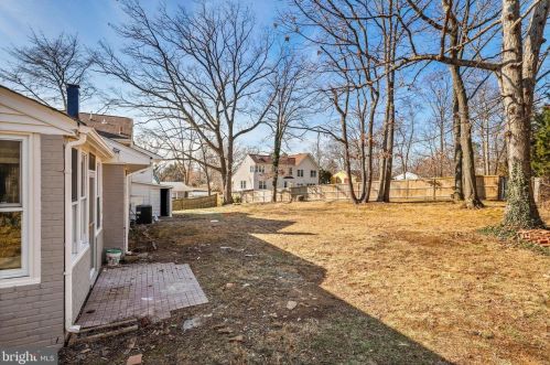 4500 Kling Dr, Alexandria VA 22312-1509 exterior