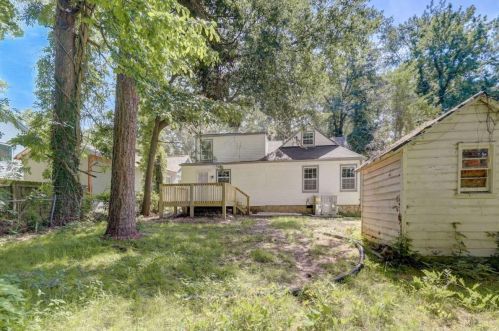 761 Kennolia Dr, Atlanta GA 30310-2330 exterior