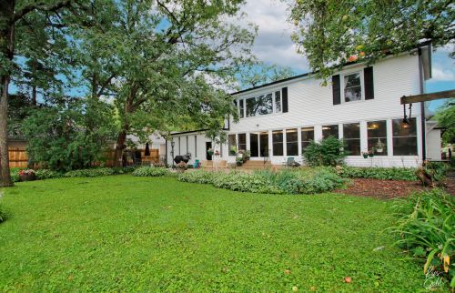 1006 Keith Ave, Waukegan IL 60085-2134 exterior