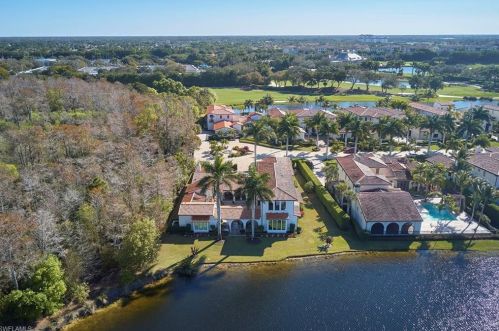 1457 Anhinga Pt, Naples FL 34105-2790 exterior