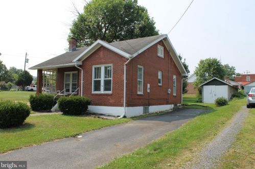 346 Rosemary Ln, Three Churches WV  26757-1517 exterior