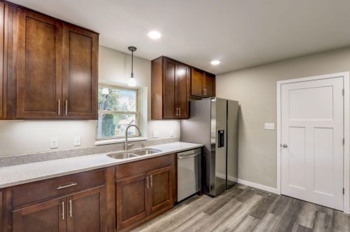 4615 110th St, Milwaukee WI  53225-4411 exterior