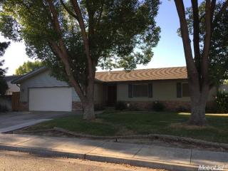 2101 Branding Iron Dr, Turlock, CA 95380-6501