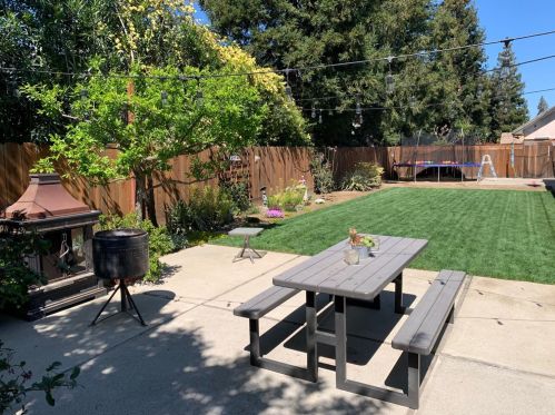 2065 Quincy Rd, Turlock CA 95382-8116 exterior