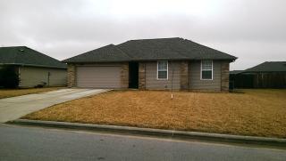 1153 Strasbourg, Springfield MO  65802-1010 exterior