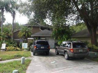 11703 Maple Tree Way, Tampa, FL 33625-5668