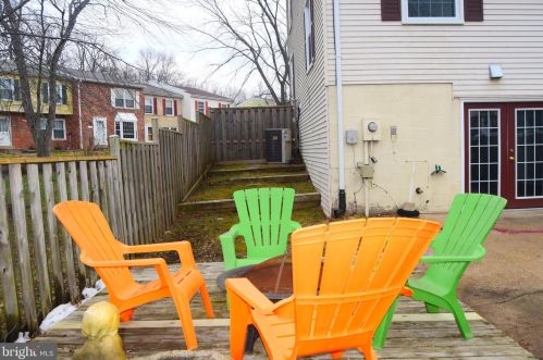 6439 Patience Ct, Alexandria VA 22315-3443 exterior