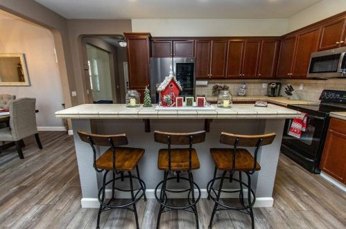 4227 Ivory Ln, Turlock CA 95382-7430 exterior