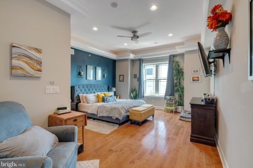 1936 Cumberland St, Philadelphia PA 19125-0037 exterior