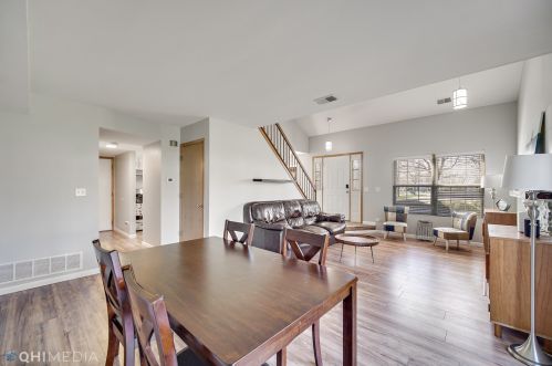 2130 Jasmine Dr, Joliet IL 60403-1609 exterior