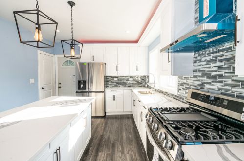 245 18 Ave, Broadview IL 60155-3932 exterior