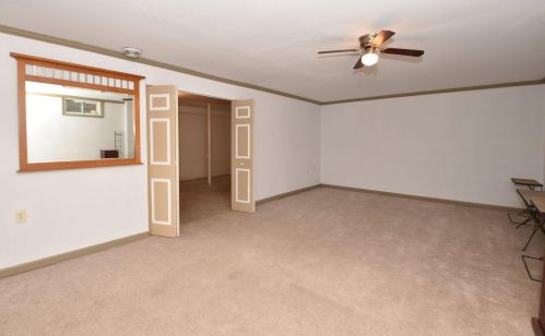 4967 Maple Leaf Cir, Milwaukee WI 53220-2780 exterior