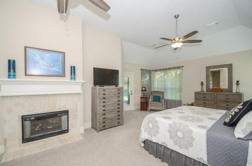 33110 Whitley Ct, Fulshear TX 77441-4301 exterior