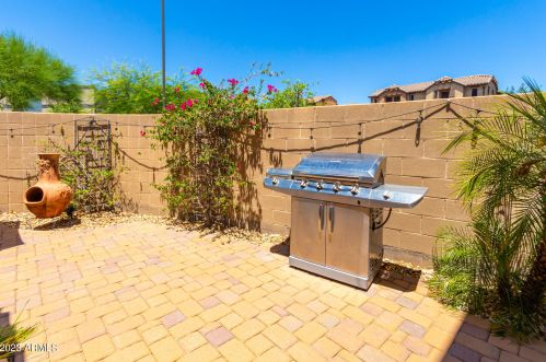 15904 11 Way, Phoenix AZ 85048-8428 exterior