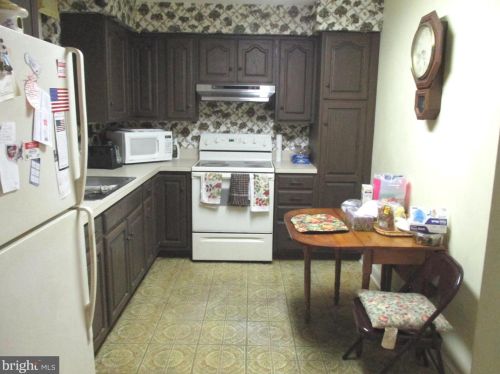 354 Mt Alverno Rd, Media PA 19063-5359 exterior