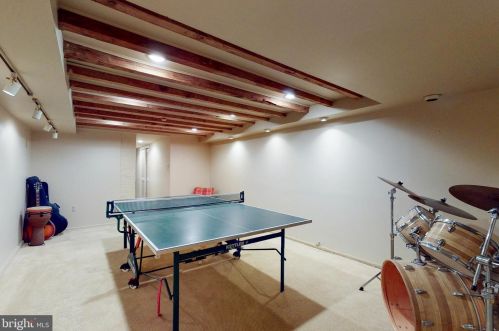 2319 Delancey Pl, Philadelphia PA 19103-6406 exterior