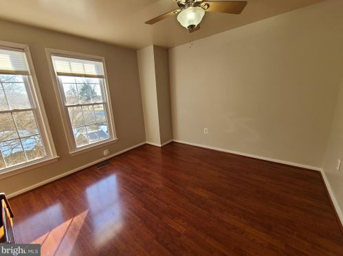 7443 Duddington Dr, Alexandria VA 22315-3849 exterior