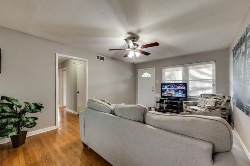 2209 Costa Mesa Dr, Dallas TX  75228-2027 exterior