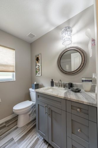 10006 Bridgeton Dr, Tampa FL  33626-1840 exterior