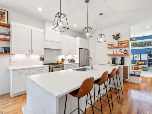 1934 Bixby St, Atlanta GA 30317-2210 exterior