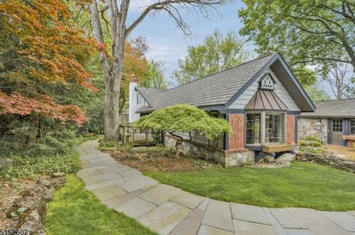 16 Is Trl, Sparta NJ 07871 exterior