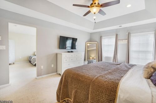 44 Henning Ter, Parsippany NJ 07834-3716 exterior