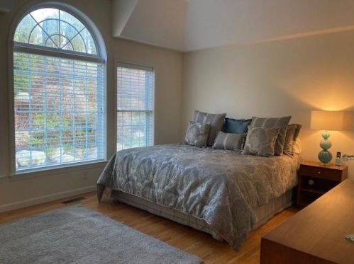 5 Fiddlehead Cir, Concord NH 03304-3730 exterior