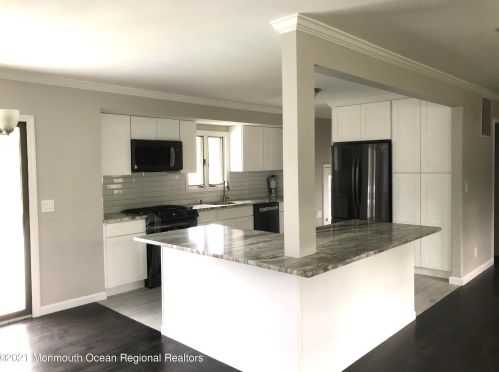 30 Birch Dr, Jackson Twp, NJ 08527-1327