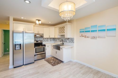 1510 Emerson St, Honolulu HI exterior