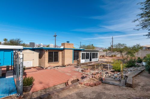 9442 5th St, Tucson AZ 85716-5005 exterior