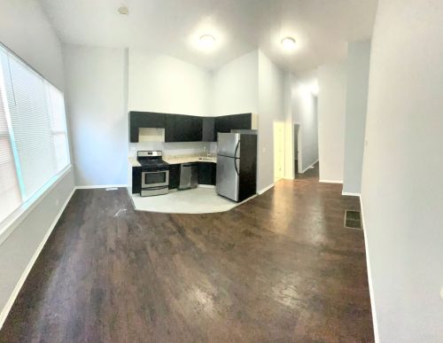 1348 Fairfield Ave, Chicago IL 60625-2720 exterior