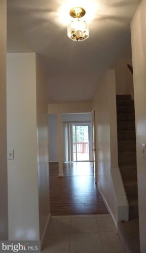 1069 Copperstone Ct, Rockville MD  20852-1144 exterior