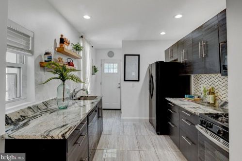 1316 Florida Ave, Washington DC  20009-4808 exterior