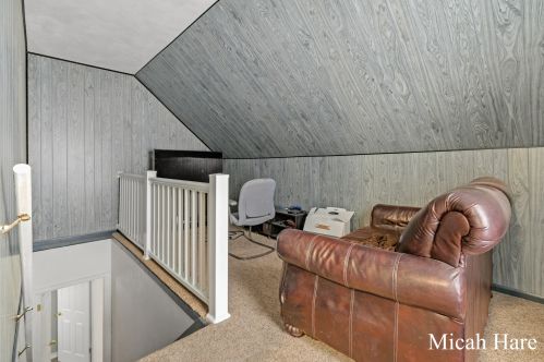 739 Marcia St, Wyoming MI 49509 exterior