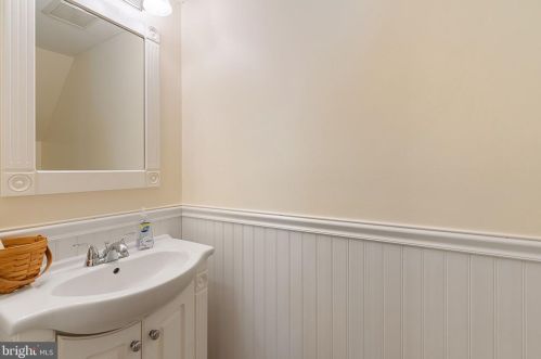 57 Providence Frg Rd, Limerick PA 19468-2932 exterior