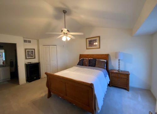 11443 Oklahoma Ave, Milwaukee WI 53227-3940 exterior