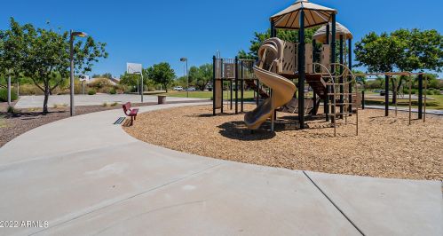 2728 Alameda Rd, Phoenix AZ  85024-6223 exterior