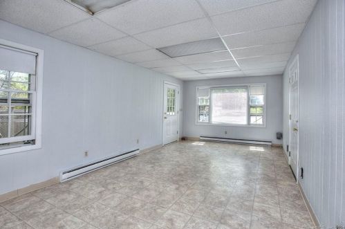 152 New Canaan Ave, Norwalk CT 06850-1916 exterior