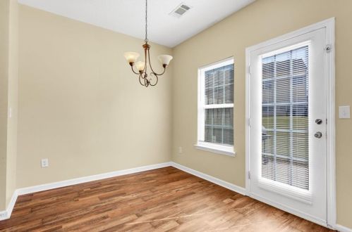 2518 Capella Cir, Atlanta GA  30331-3872 exterior