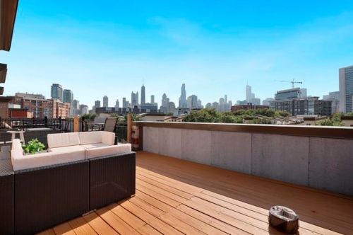 648 Oak St, Chicago IL  60610-7298 exterior