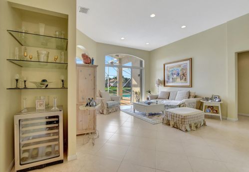 12121 Oakvista Dr, Boynton Beach FL 33437-6352 exterior