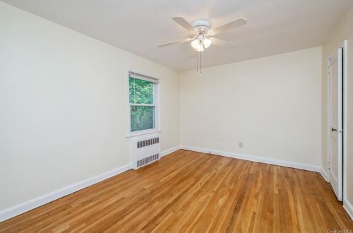 18 Audrey Ave, Mount Vernon NY exterior