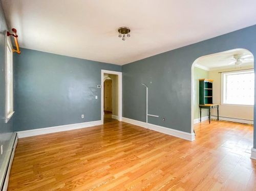 49 Hazael St, Providence, RI 02908-1310