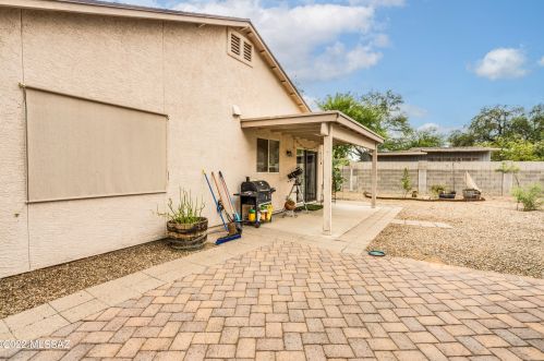 6476 David Dr, Tucson AZ 85730-1813 exterior