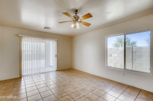 4438 113 Dr, Phoenix AZ 85037-8334 exterior