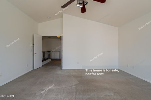 820 Granada Dr, Chandler AZ 85226-2371 exterior