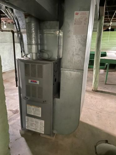 26 Jefferson Ave, Waukegan IL 60085-5338 exterior