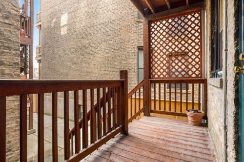 3332 Belden Ave, Chicago IL  60647-2510 exterior